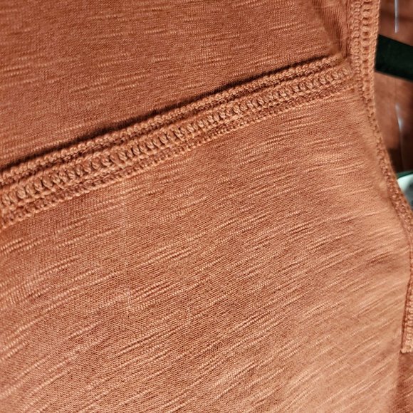 L.L. Bean - Small New Women's Split Neck 3/4 Sleeve Tee NWT in Orange/Clay - Picture 7 of 8